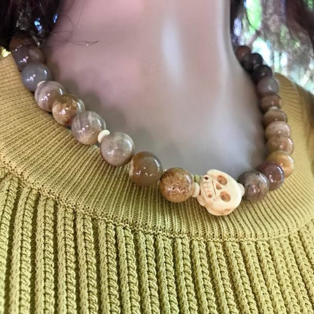 The Spirit of the Earth Unique Necklace - Picture 2 of 6